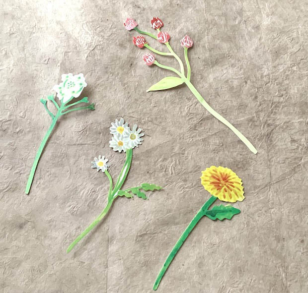 「一輪挿しのカード」（132円）は、ペンペン草、デイジー、アカツメクサ、たんぽぽなど野に咲く花をモチーフにしたものをラインナップ。