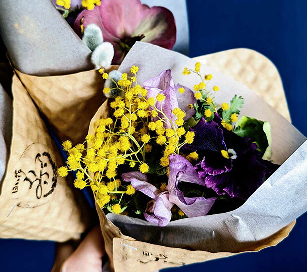 日々の花 糸による「花言葉でつくるかんたんブーケ」。5月4、5日に随時受付。体験料2000〜3000円。