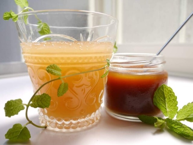 体を内側から温める！冷え対策に最適な生姜シロップのレシピ