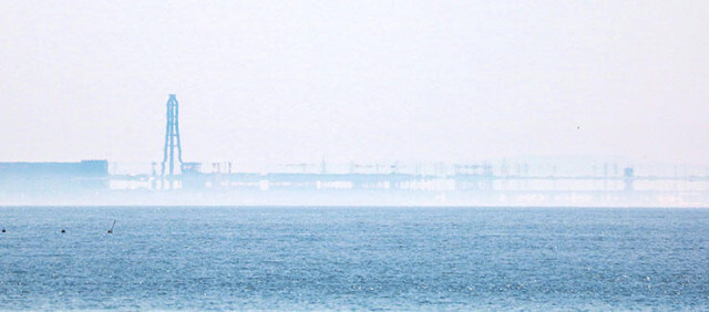 蜃気楼 変化はっきり　魚津の海岸、１年ぶりＢランク