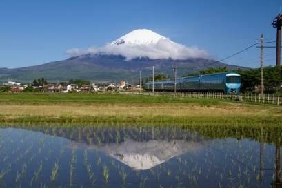 「ふじさん号」に使用する 「特急ロマンスカー・MSE(60000形)」(小田急電鉄ニュースリリースより)