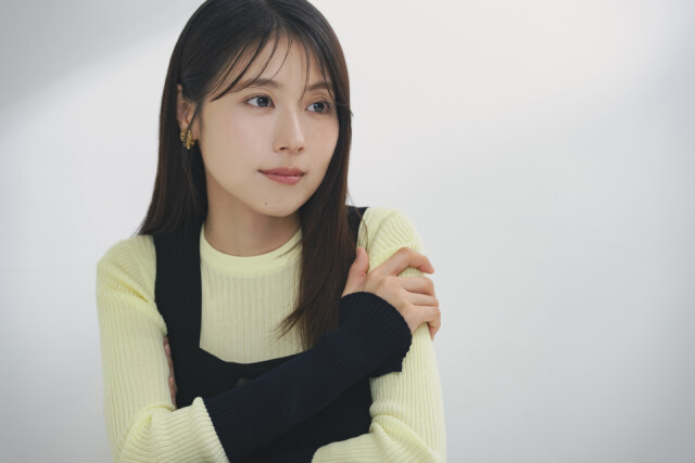 昔は比べられて悔しい思いもしました」有村架純が語る、姉との