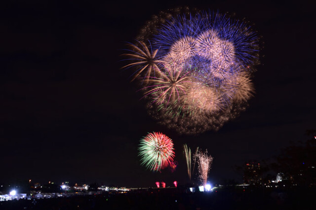 10月もまだまだ花火が楽しめる 厳選 4大会をご紹介 コラム 緑のgoo