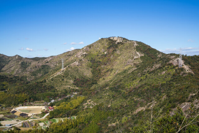 瀬戸内海を眺めながら本格登山を楽しめます