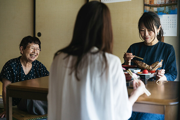 〈RITA 出雲平田 酒持田蔵〉では老舗醤油蔵〈持田醤油店〉がつくる朝食もこだわりのひとつ。