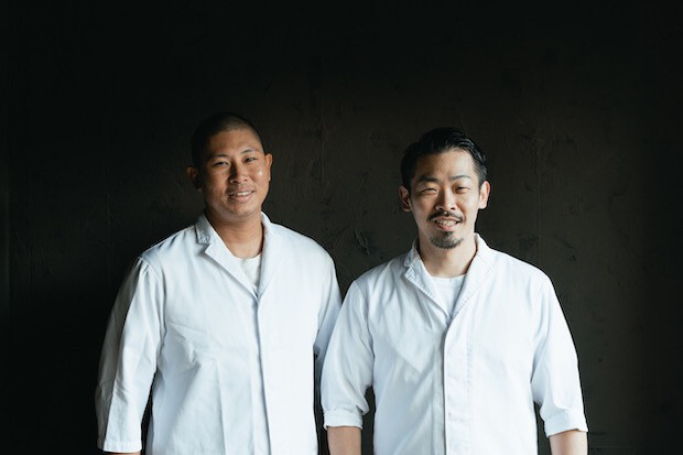左から、「酒井商会」店主 酒井英彰さん、「創和堂」料理長 前田亮さん。