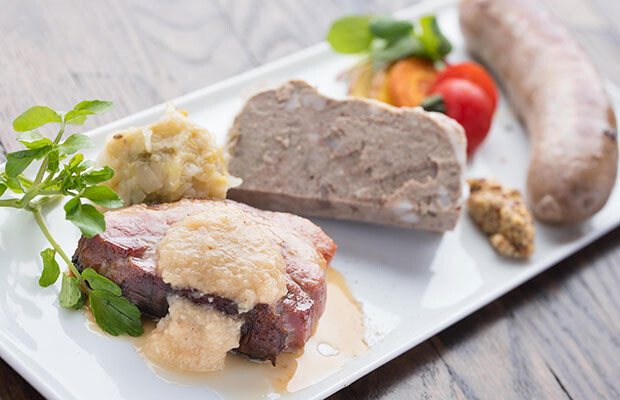 フレンチをベースにした手づくりの料理を提供していました。