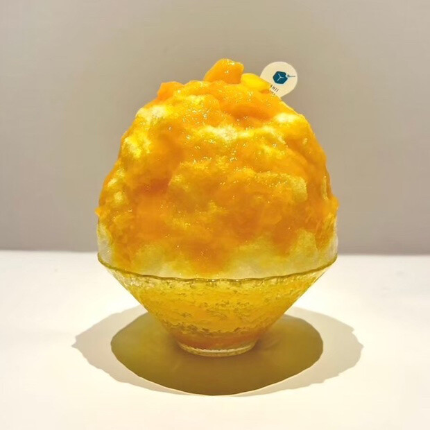 〈マンゴーのかき氷〉