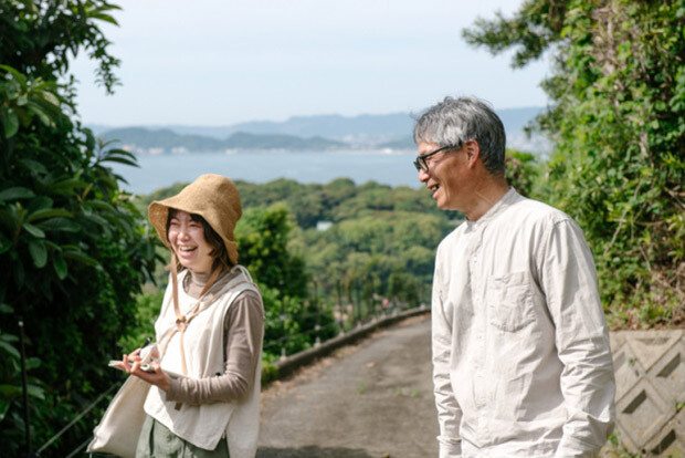 石井佳奈さんと農家さん