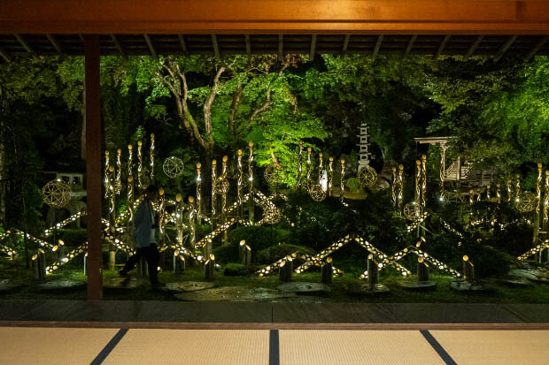 〈椿寿荘〉の枯山水とバンブーアート