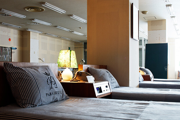 PARAHOTEL（パラホテル）の展示風景