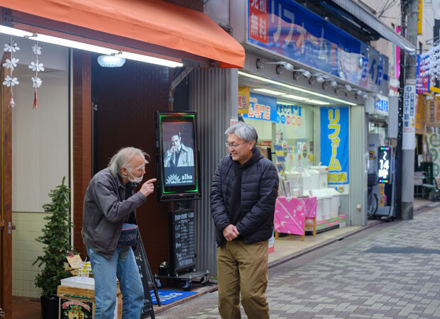 戸所さんがやっている「まちのお手伝いマネージャー」では、30分300円で草むしりや荷物整理などをしている。そこからほかの悩みや課題を見つけて、ほかの団体に相談したり、必要に応じて行政につなぐこともしている。