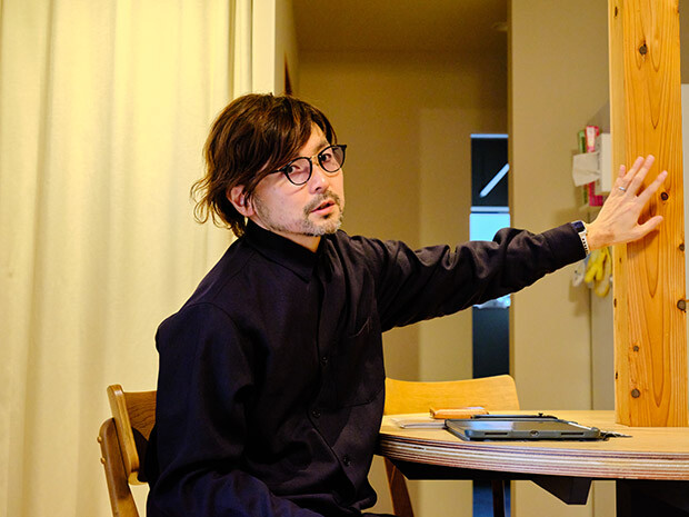 〈風間建築事務所〉の代表・風間広大さん。