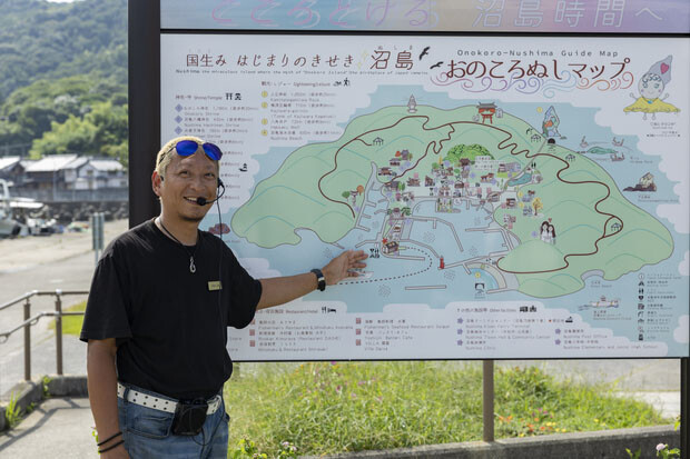 ガイドの小野山さん
