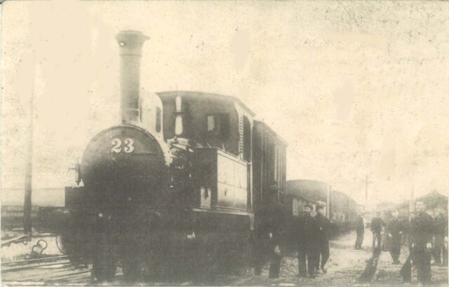 ○戦前絵葉書○進行中の汽車 山科付近 蒸気機関車 鉄道○古写真 郷土