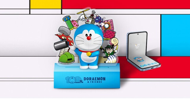 ドラえもん 愛蔵版 POCKETALK S ( ポケトーク )ガンダムEdition