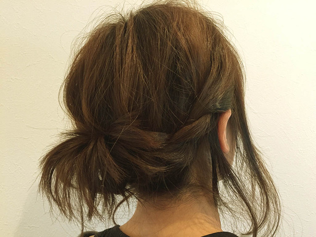 「ぎゃくりんぱ」で髪にボリュームを！ボブヘアでもcoolにきまる簡単アップヘアアレンジ