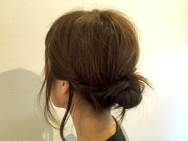 「ぎゃくりんぱ」で髪にボリュームを！ボブヘアでもcoolにきまる簡単アップヘアアレンジ