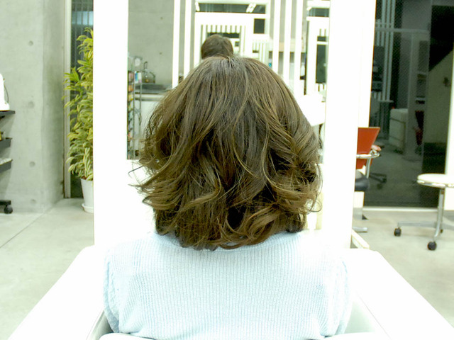 テクニックてんこもり！編み込み＋ねじり編み込みのアップヘアで上品にいきましょう♪