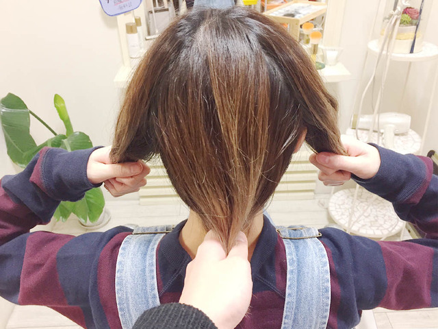 カジュアルでもフォーマルでも使える、万能アップスタイル