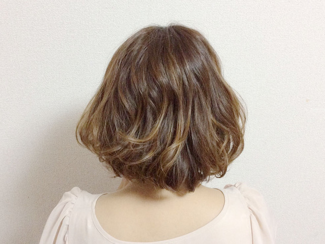 ヘアアレンジ初心者さんオススメ 編み込み なしのシンプルまとめ髪が