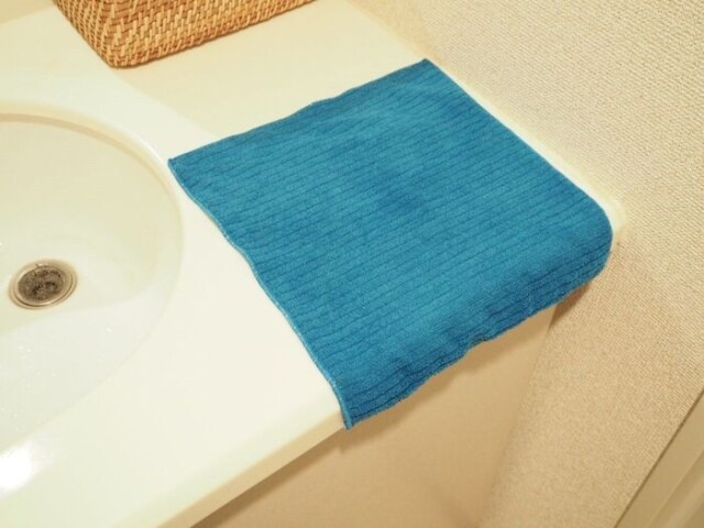 クロスは水洗いだけでOK