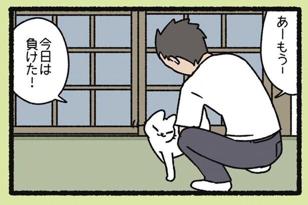 「今日は負けた！」外出する飼い主さんを必死で引き留めるねこの行動