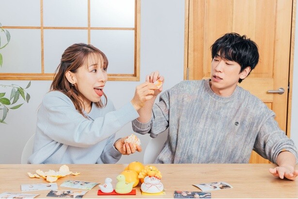 姉からの急なみかんのお裾分けに面食らう弟小山さん。でもちゃんと食べてあげる優しい弟さんです！