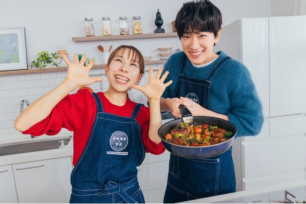寒い冬にもぴったりな煮込みハンバーグ。テンション高く作っていきます！