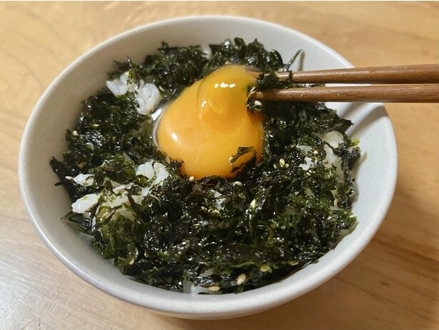 「ふりかける熟成ジャバンのり」を卵かけごはんで