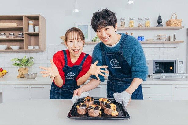 スタジオ中にあま〜い香りが広がり、2人もニッコリ