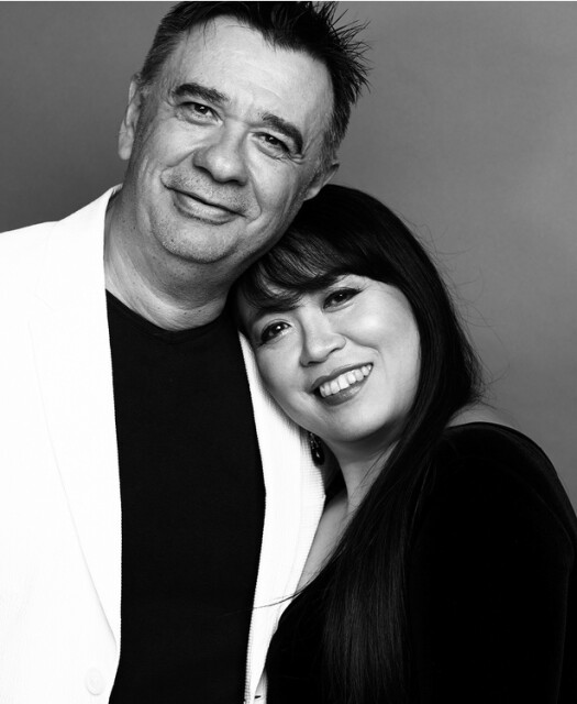 フランス人ミュージシャンのィリップ・マルシャンさんとパートナーであるゆかりさん