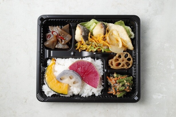 アラスカ産銀だら＆アブラガレイの南蛮漬け弁当