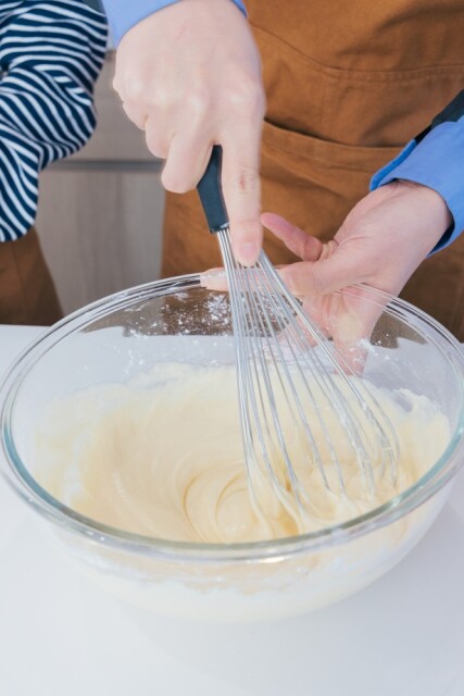 粉のダマができないように丁寧に混ぜましょう
