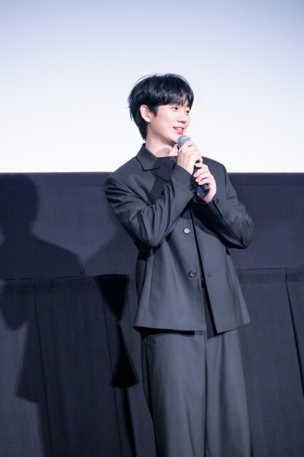 緊張していますが頑張りますとチョン・ヘイン