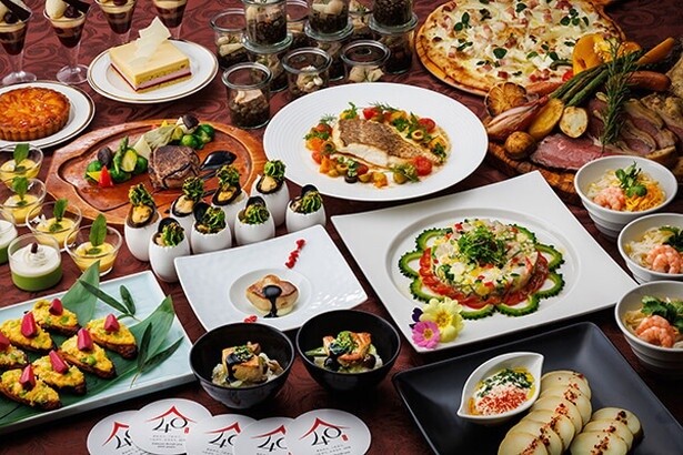 工夫を凝らした約60種類もの料理が食べ放題！