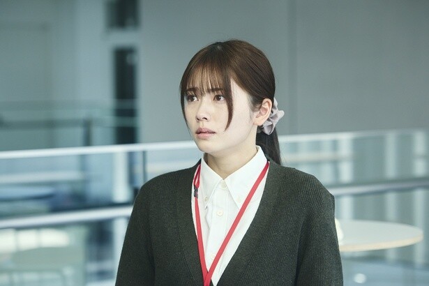 一度目の人生では優しすぎるがゆえに裏切られ命を落とし復讐を誓う神戸美沙（小芝風花）