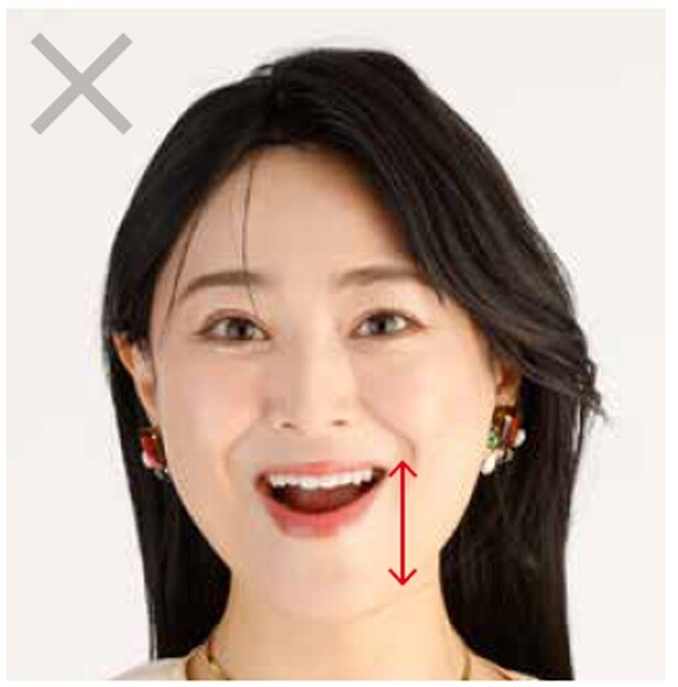 あごに力が入って下重心になる