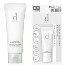 エッセンスイン クレンジングフォーム／d プログラム