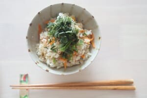 美肌に導く「鯖缶の炊き込みご飯」のレシピ