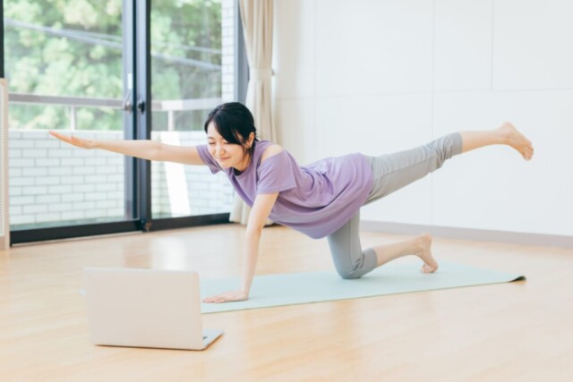 体幹エクササイズで柔軟性と代謝のいい身体へ
