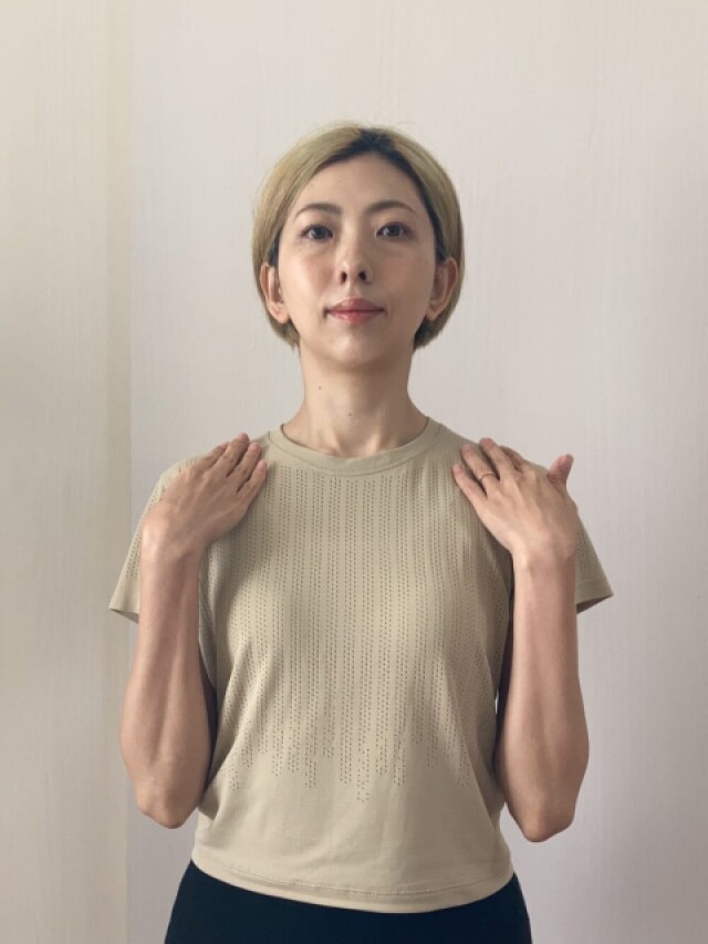 デコルテを光に当てにいく