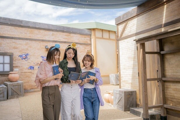 参加者はオリジナルストーリーに沿って、自分自身が物語の主人公に…！メインクエストは所要時間約2時間と没入感バツグン！