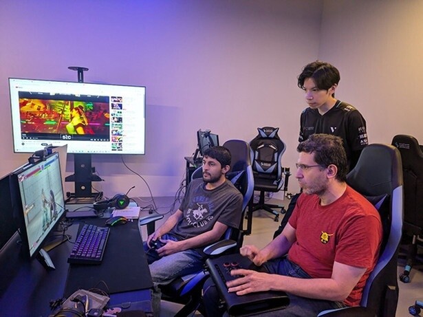 サウジeスポーツアカデミーの講座に日本の格ゲーマーが講師として参加