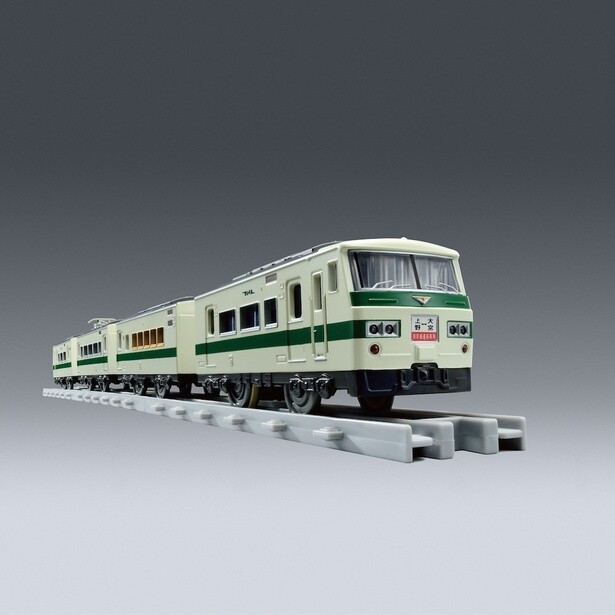 プラレール　リアルクラス　１８５系特急電車（新幹線リレー号）　メーカー希望小売価格：7,700円（税込）
