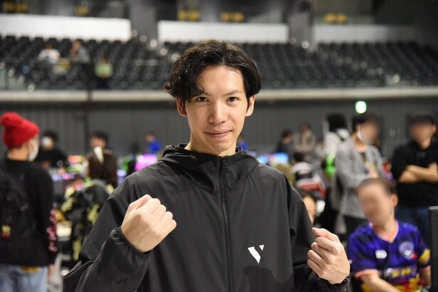 プロゲーマーのもけ選手