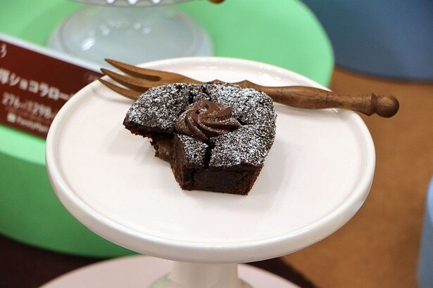 シンプルながらもチョコの濃厚さと口溶けの良さを追求した「濃厚フォンダンショコラ」