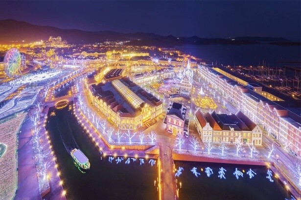 ハウステンボス「光の王国」(長崎県佐世保市)