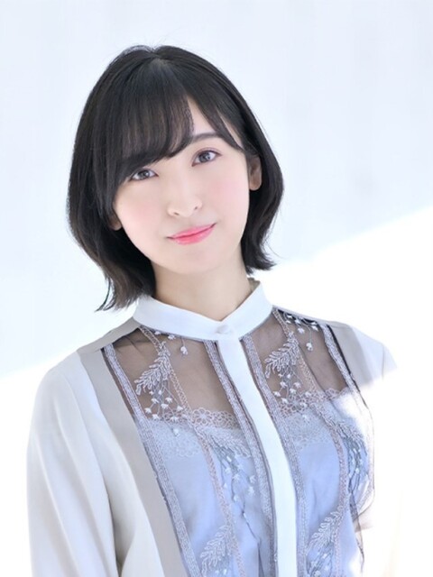 佐倉綾音さん (アイラ〈白鳥愛羅〉役)