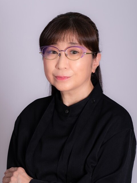 田中真弓さん (ターボババア役)